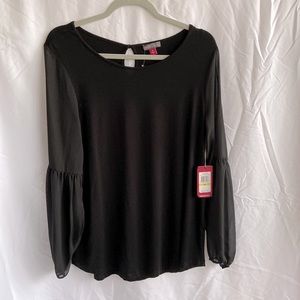 Ladies Vince Camuto Black Top, size medium, new
